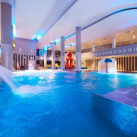 Vacationclub - Baltic Park Fort Apartament E.115 Свиноуйсьце Экстерьер фото
